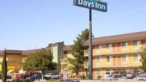 Days Inn El Paso Airport East | Teksas - El Paso (ve civarı) - El Paso