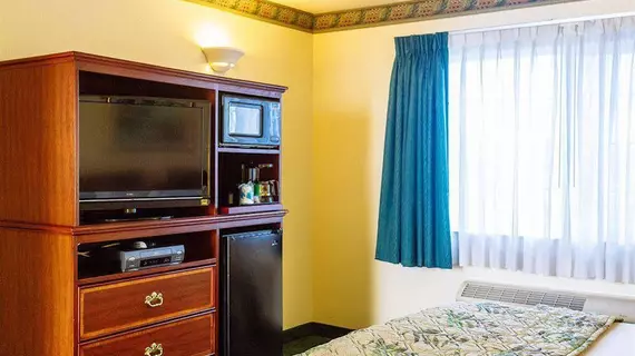 Guesthouse Inn & Suites Kelso | Washington - Kelso - Longview (ve civarı) - Kelso