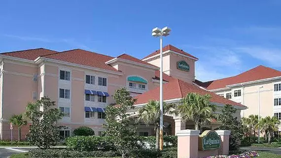 Best Western Plus Kissimmee-Lake Buena Vista South Inn & Suites | Florida - Orlando (ve civarı) - Lake Buena Vista - Disney's Maingate East