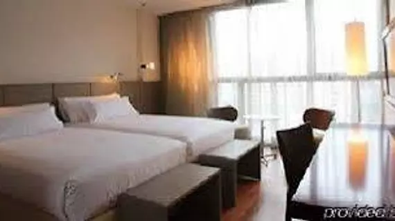 Hotel Reina Petronila | Aragon - Zaragoza (vilayet) - Zaragoza - Romareda