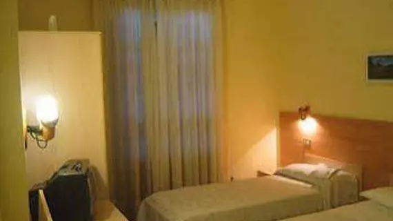 Hotel Quo Vadis | Piedmont - Turin (ve civarı) - None