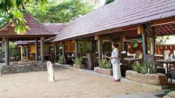 Peneeda View Beach Hotel | Bali - Denpasar - Sanur