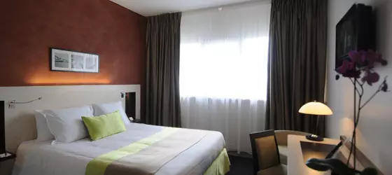 Mercure Maurepas Saint Quentin | Ile-de-France - Yvelines (bölge) - Maurepas