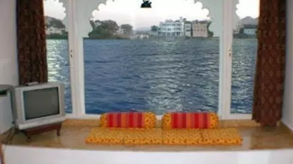 Natural Lake View | Racastan - Udaipur Bölgesi - Udaipur