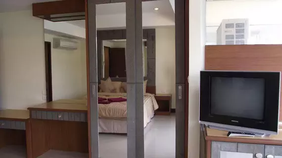 Baanthara Guesthouse | Krabi İli - Krabi