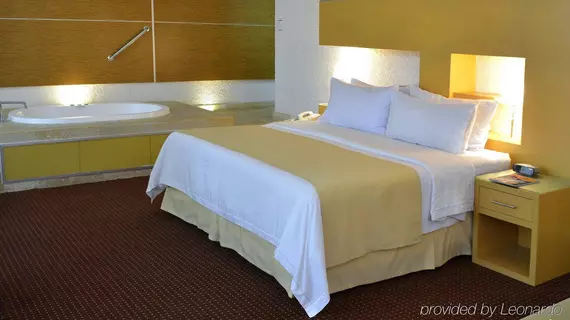 Holiday Inn Morelia | Michoacan - Morelia (ve civarı) - Morelia