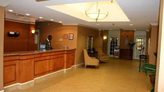 Holiday Inn Express & Suites Birmingham-Irondale | Alabama - Birmingham (ve civarı) - Irondale