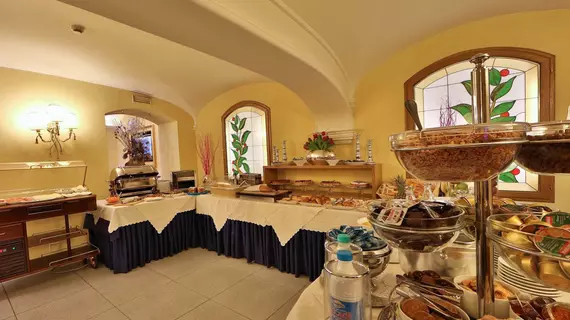 Best Western Hotel Genova | Piedmont - Turin (ve civarı) - Turin - Crocetta