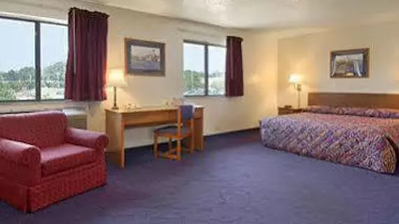 Super 8 Lexington Park/California Area | Maryland - California