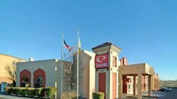 Econo Lodge | New Mexico - Santa Fe (ve civarı) - Santa Fe - Agua Fria - Southside