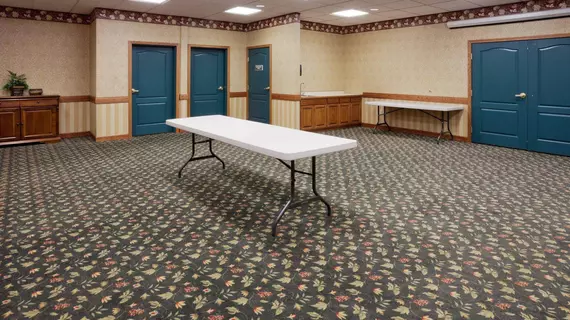 Country Inn and Suites Billings | Montana - Billings (ve civarı) - Billings