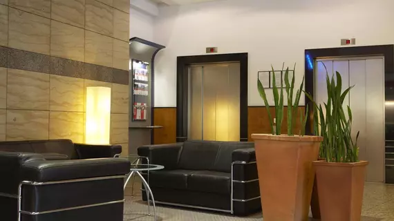 InterCityHotel Berlin | Berlin (ve civarı) - Friedrichshain-Kreuzberg - Friedrichshain