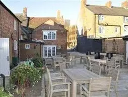 The Three Pigeons Inn | Oxfordshire (kontluk) - Banbury