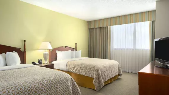 Embassy Suites Tampa - Airport/Westshore | Florida - Tampa (ve civarı) - Tampa