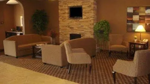 Comfort Inn & Suites Airdrie | Alberta - Calgary (ve civarı) - Airdrie