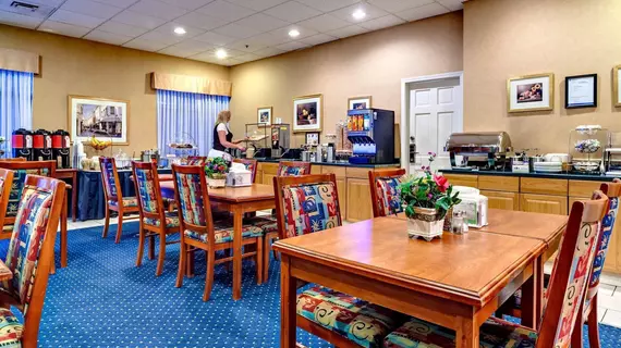 Best Western Plus Suites Downtown Calgary | Alberta - Calgary (ve civarı) - Calgary - Beltline