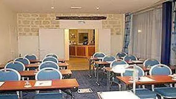 Hotel Albion | Occitanie - Hautes-Pyrenees - Lourdes - Tarbes (ve civarı) - Lourdes