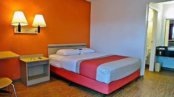 Motel 6 Denver West Wheat Ridge - North | Kolorado - Denver (ve civarı) - Wheat Ridge