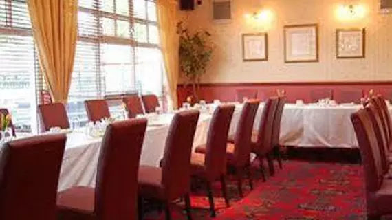 Glendevon Hotel | İskoçya - Perth ve Kinross - Auchterarder