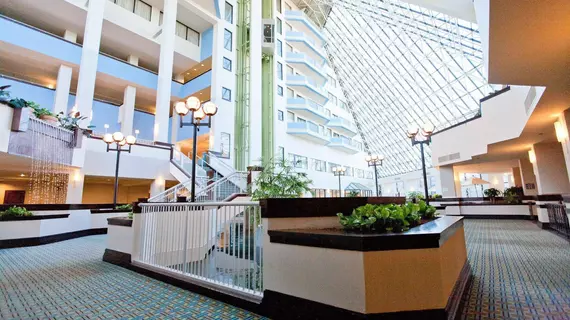 Crowne Plaza Hotel St. Louis Airport | Missouri - St. Louis (ve civarı) - Bridgeton