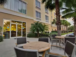 Holiday Inn Express and Suites Tampa I-75 at Bruce B. Downs | Florida - Tampa (ve civarı) - Tampa - New Tampa