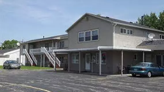 Holiday Motel | Wisconsin - Prairie Du Chien