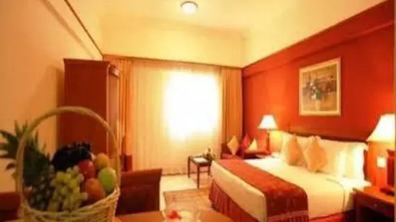 Savoy Crest Hotel Apartment | Dubai - Dubai