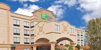 Holiday Inn Express Hotel & Suites Tacoma