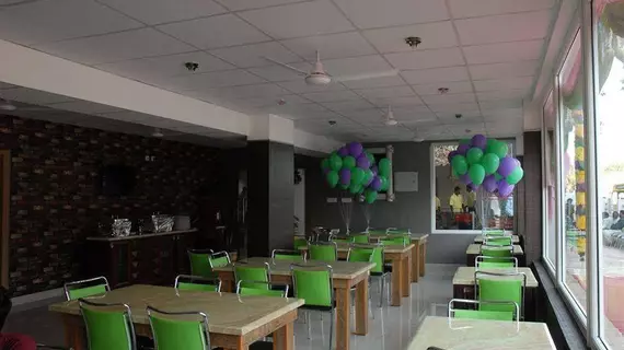 Lotels Hotel | Tamil Nadu - Tiruvallur - Chennai (ve civarı) - Chengalpattu