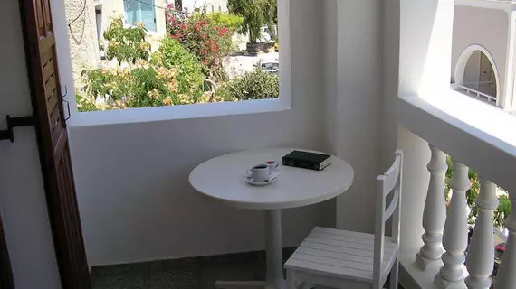 Finikas | Ege Adaları - Santorini