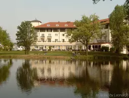 Hotel Landhaus Milser | Kuzey Ren-Westfalia - Essen (ve civarı) - Duisburg - Huckingen