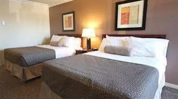 QUALITY INN & SUITES | Alberta - High Level