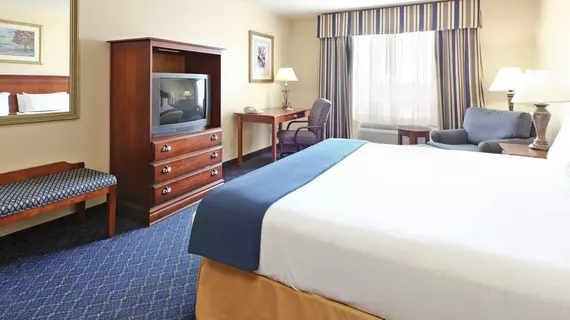 Holiday Inn Express Hotels & Suites Mountain Home | Arkansas - Mountain Home (ve civarı) - Mountain Home