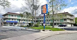 Motel 6 San Bernardino North | Kaliforniya - San Bernardino County - San Bernardino (ve civarı) - San Bernardino