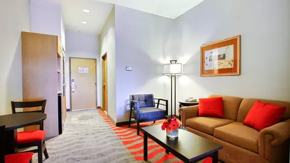 Holiday Inn Express & Suites Boise West - Meridian | Idaho - Boise (ve civarı) - Meridian