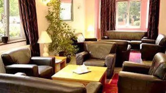 Parkside International Hotel | Berkshire (kontluk) - Reading