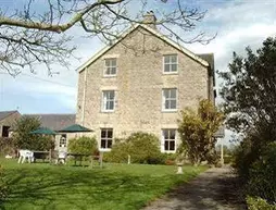 Waiten Hill Farm | Gloucestershire (kontluk) - Cotswold District - Fairford - Quenington