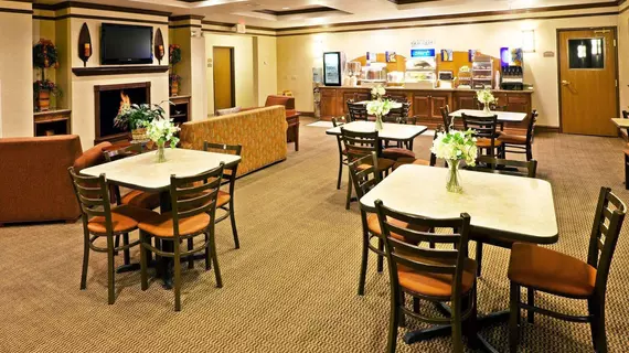 Holiday Inn Express Hotel & Suites Oklahoma City-Bethany | Oklahoma - Oklahoma City (ve civarı) - Bethany