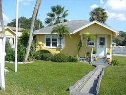 Sunshine Cozy Cottages | Florida - St. Petersburg - Clearwater (ve civarı) - Indian Rocks Beach