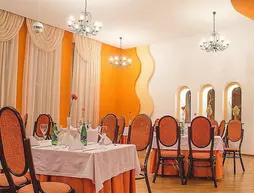 Apelsin Hotel | Cherkasy