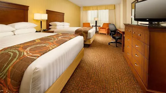 Drury Inn & Suites Brentwood | Missouri - St. Louis (ve civarı) - Brentwood