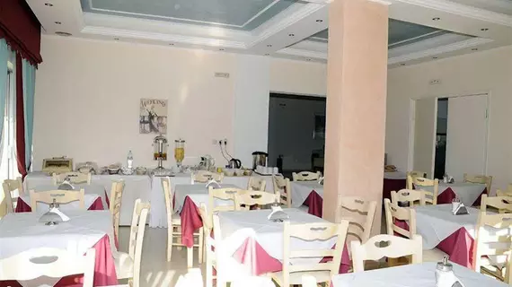 Primavera Hotel | İyon Adaları - Korfu - Dassia