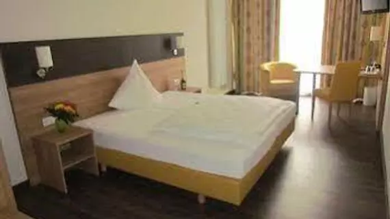 Hotel Luxa | Baden-Wuerttemberg - Mannheim - Mannheim Kent Merkezi