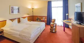 Best Western Hotel Am Schlossberg | Baden-Wuerttemberg - Rems-Murr-Kreis - Stuttgart (ve civarı) - Nuertingen