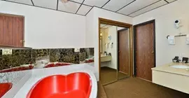 Quality Inn & Suites Salina | Kansas - Salina (ve civarı) - Salina