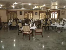 Hotel Classic International | Uttarkand - Dehra Dun Bölgesi - Dehradun