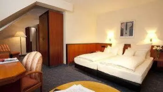 Advantage Hotel | Bavyera - Nuremberg - Suedstadt - Mitte