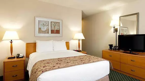 Fairfield Inn & Suites Indianapolis Airport | Indiana - Indianapolis (ve civarı) - Indianapolis