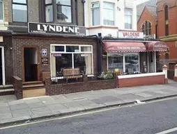 The Lyndene Guest House | Lancashire (kontluk) - Blackpool - Kuzey Sahili