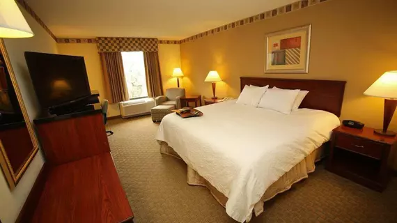 Hampton Inn & Suites at Colonial TownPark | Florida - Lake Mary